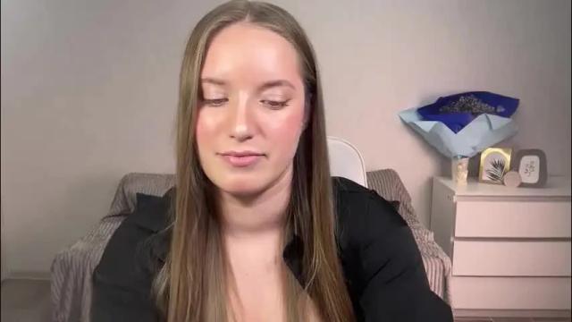 Image 8 of evajuly Stream on Chaturbate on 1 month ago