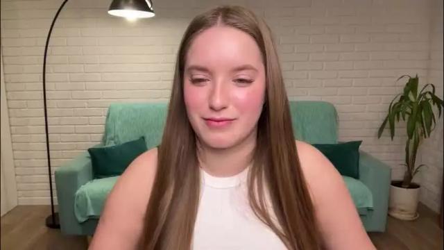 Image 2 of evajuly Stream on Chaturbate on 14 hours ago