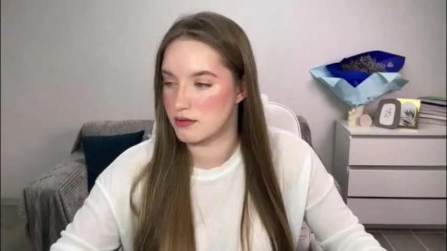 Image 10 of evajuly Stream on Chaturbate on 2 months ago