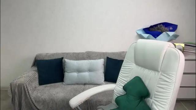 Image 12 of evajuly Stream on Chaturbate on 2 months ago