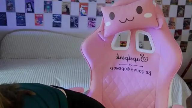 Image 2 of evakolt_ Stream on Chaturbate on 1 month ago