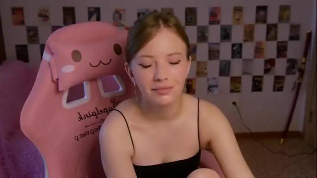 Image 4 of evakolt_ Stream on Chaturbate on 6 days ago