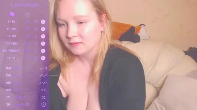 Image 12 of evalioness Stream on Chaturbate on 21 months ago
