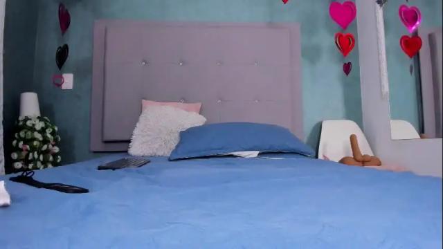 Image 10 of evamilf24 Stream on Chaturbate on 14 days ago