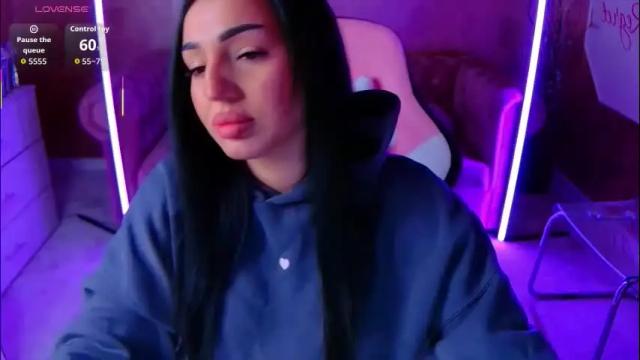 Image 2 of evanew_ Stream on Chaturbate on 6 days ago