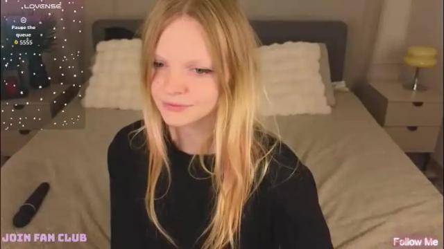 Image 8 of evangel1ne Stream on Chaturbate on 2 months ago