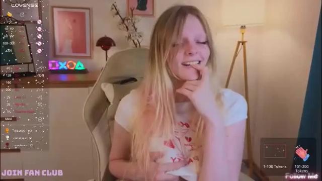 Image 10 of evangel1ne Stream on Chaturbate on 1 month ago