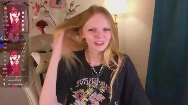 Image 10 of evangel1ne Stream on Chaturbate on 13 hours ago