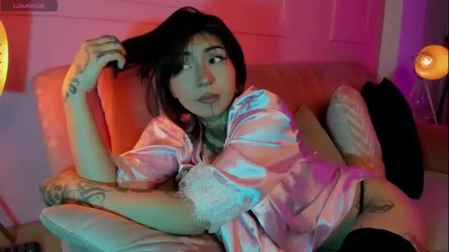 Image 6 of evangeline_bell Stream on Chaturbate on 4 days ago