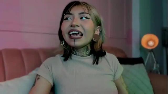 Image 10 of evangeline_bell Stream on Chaturbate on 1 month ago