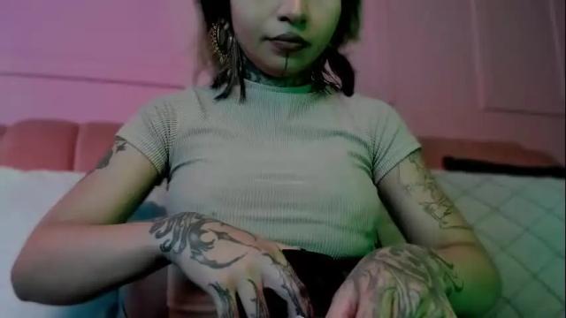Image 8 of evangeline_bell Stream on Chaturbate on 1 month ago