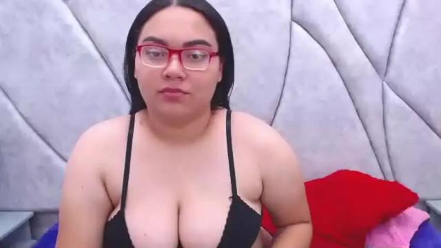 Thumbnail 1, evangeline_meyer's Stream at Chaturbate, 18 months ago