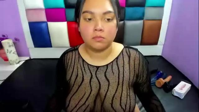 Image 4 of evangeline_meyer Stream on Chaturbate on 3 days ago