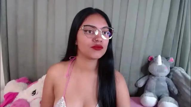 Thumbnail 3, evangelineblossom03's Stream at Chaturbate, 5 months ago