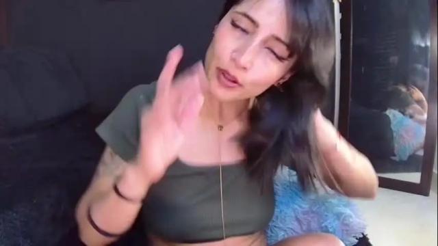 Image 2 of evangelinecors Stream on Chaturbate on 20 days ago