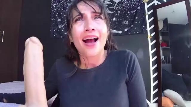 Image 6 of evangelinecors Stream on Chaturbate on 2 days ago