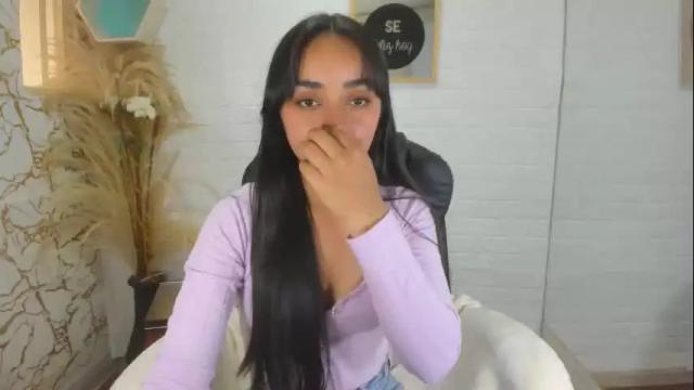 Image 4 of evangelinex69 Stream on Chaturbate on 1 month ago