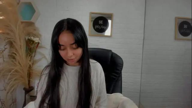 Image 3 of evangelinex69 Stream on Chaturbate on 1 month ago