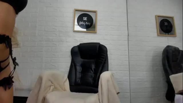 Image 10 of evangelinex69 Stream on Chaturbate on 1 month ago