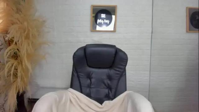 Image 4 of evangelinex69 Stream on Chaturbate on 1 month ago