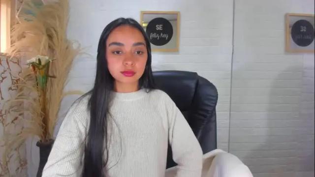 Image 11 of evangelinex69 Stream on Chaturbate on 23 days ago