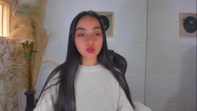 Image 6 of evangelinex69 Stream on Chaturbate on 23 days ago