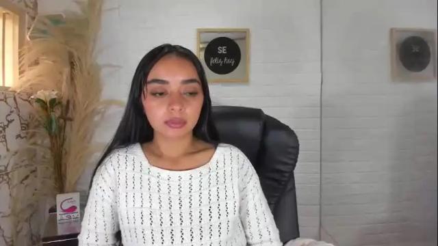 Image 11 of evangelinex69 Stream on Chaturbate on 20 days ago