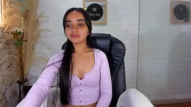 Image 10 of evangelinex69 Stream on Chaturbate on 14 days ago
