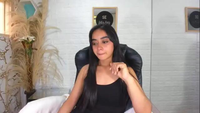 Image 6 of evangelinex69 Stream on Chaturbate on 10 days ago