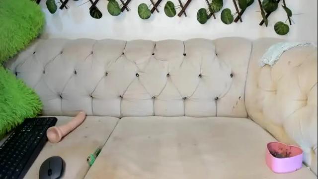Image 7 of evangely15 Stream on Chaturbate on 1 month ago