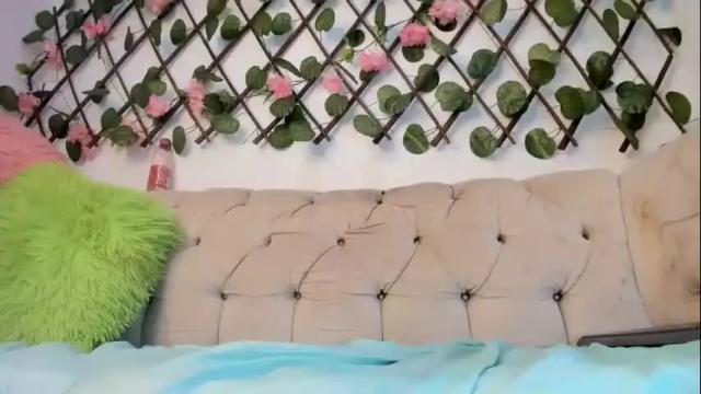 Image 3 of evangely15 Stream on Chaturbate on 15 days ago