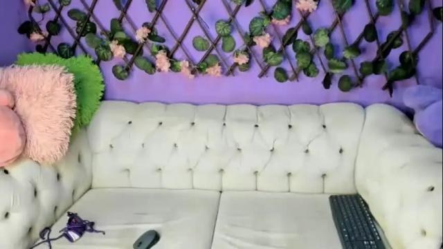 Image 8 of evangely15 Stream on Chaturbate on 2 months ago