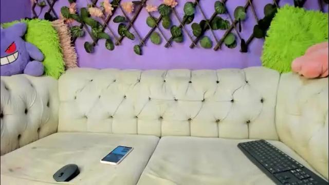 Image 4 of evangely15 Stream on Chaturbate on 2 months ago