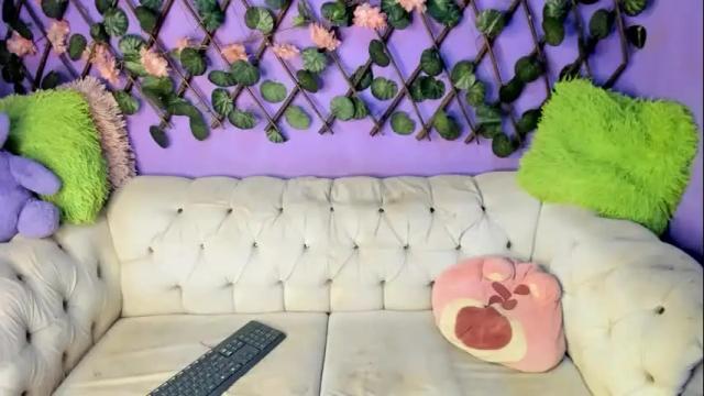 Image 7 of evangely15 Stream on Chaturbate on 2 months ago