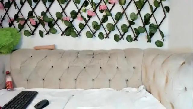 Thumbnail 1, evangely15_'s Stream at Chaturbate, 1 month ago