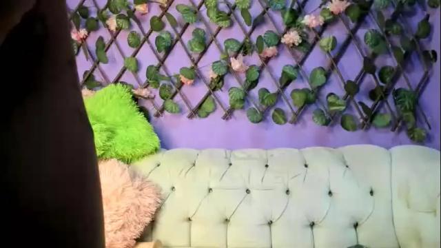 Image 6 of evangely15_ Stream on Chaturbate on 22 days ago