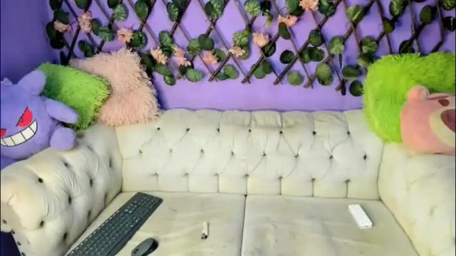 Image 4 of evangely15_ Stream on Chaturbate on 2 months ago