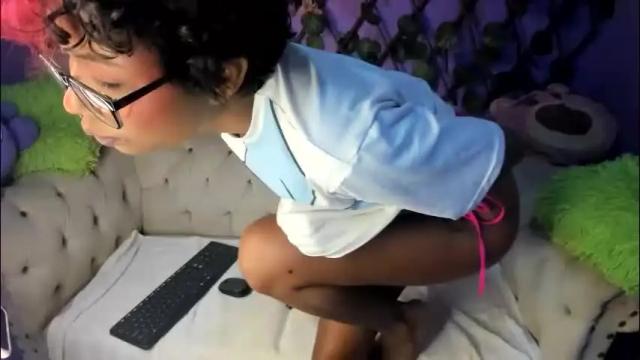 Image 12 of evangely15_ Stream on Chaturbate on 1 month ago