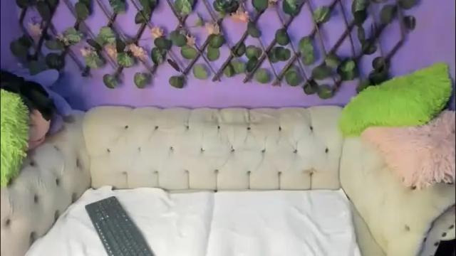 Image 10 of evangely15_ Stream on Chaturbate on 1 month ago