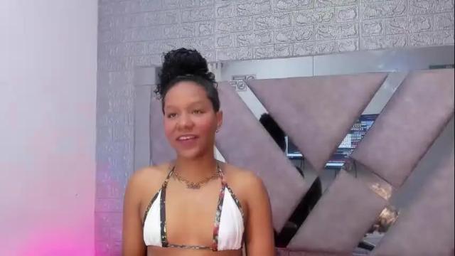 Image 7 of evans_susana Stream on Chaturbate on 2 months ago