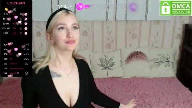 Image 2 of evapares Stream on Chaturbate on 16 months ago
