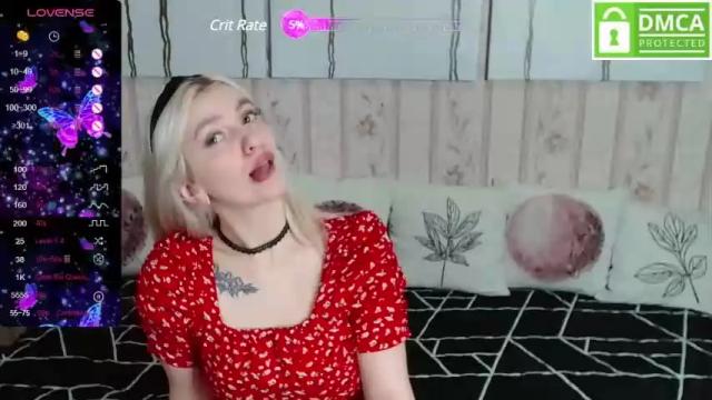 Image 4 of evapares Stream on Chaturbate on 16 months ago