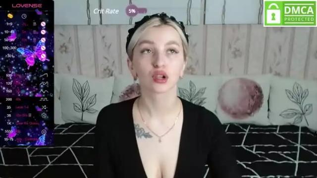Image 4 of evapares Stream on Chaturbate on 16 months ago