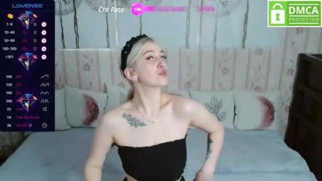 Image 3 of evapares Stream on Chaturbate on 15 months ago