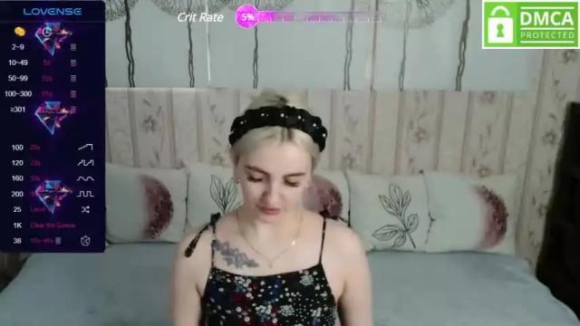 Image 2 of evapares Stream on Chaturbate on 15 months ago