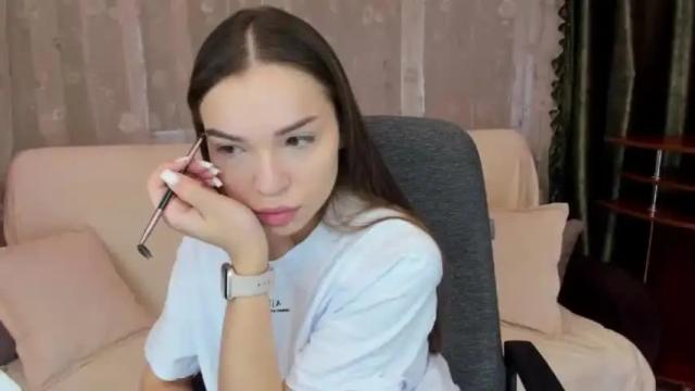 Image 3 of evapaw Stream on Chaturbate on 13 months ago