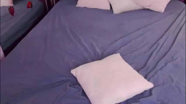 Image 8 of evapeachh Stream on Chaturbate on 2 months ago