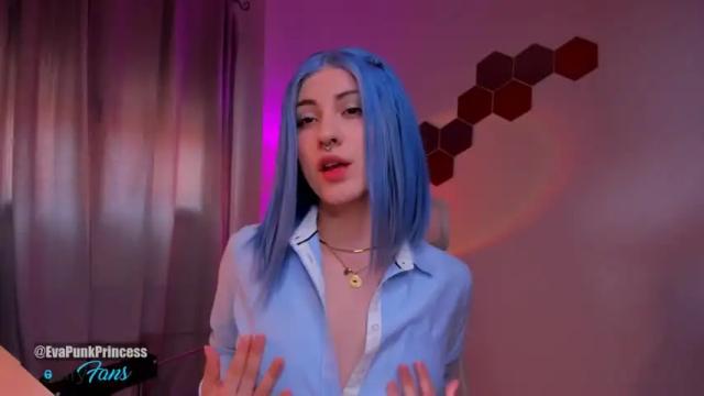 Image 6 of evapunkprincess Stream on Chaturbate on 12 months ago