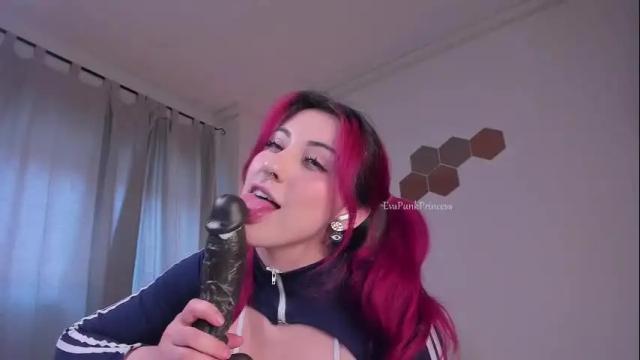 Image 3 of evapunkprincess Stream on Chaturbate on 29 days ago