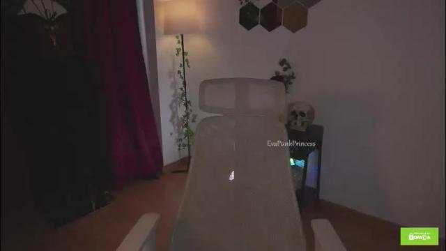 Image 4 of evapunkprincess Stream on Chaturbate on 2 days ago